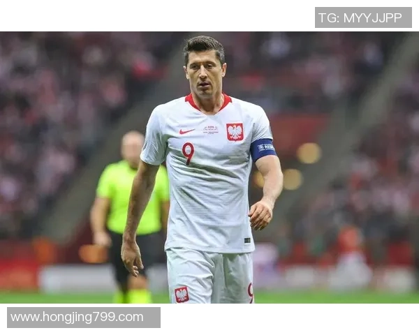 足球球星精神小伙用青春拼搏诠释赛场激情与梦想勇敢追求卓越不畏挑战