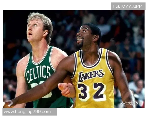 从草根到传奇追忆那位以实力征服世界的黑人光头足球巨星